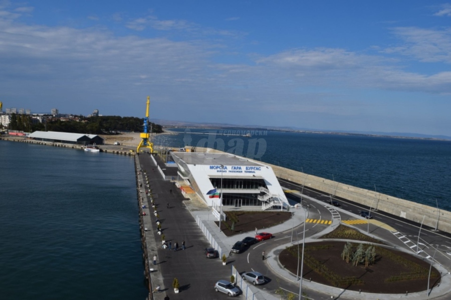 Планират Ро-Ро линия да свързва пристанищата Бургас и Карасу